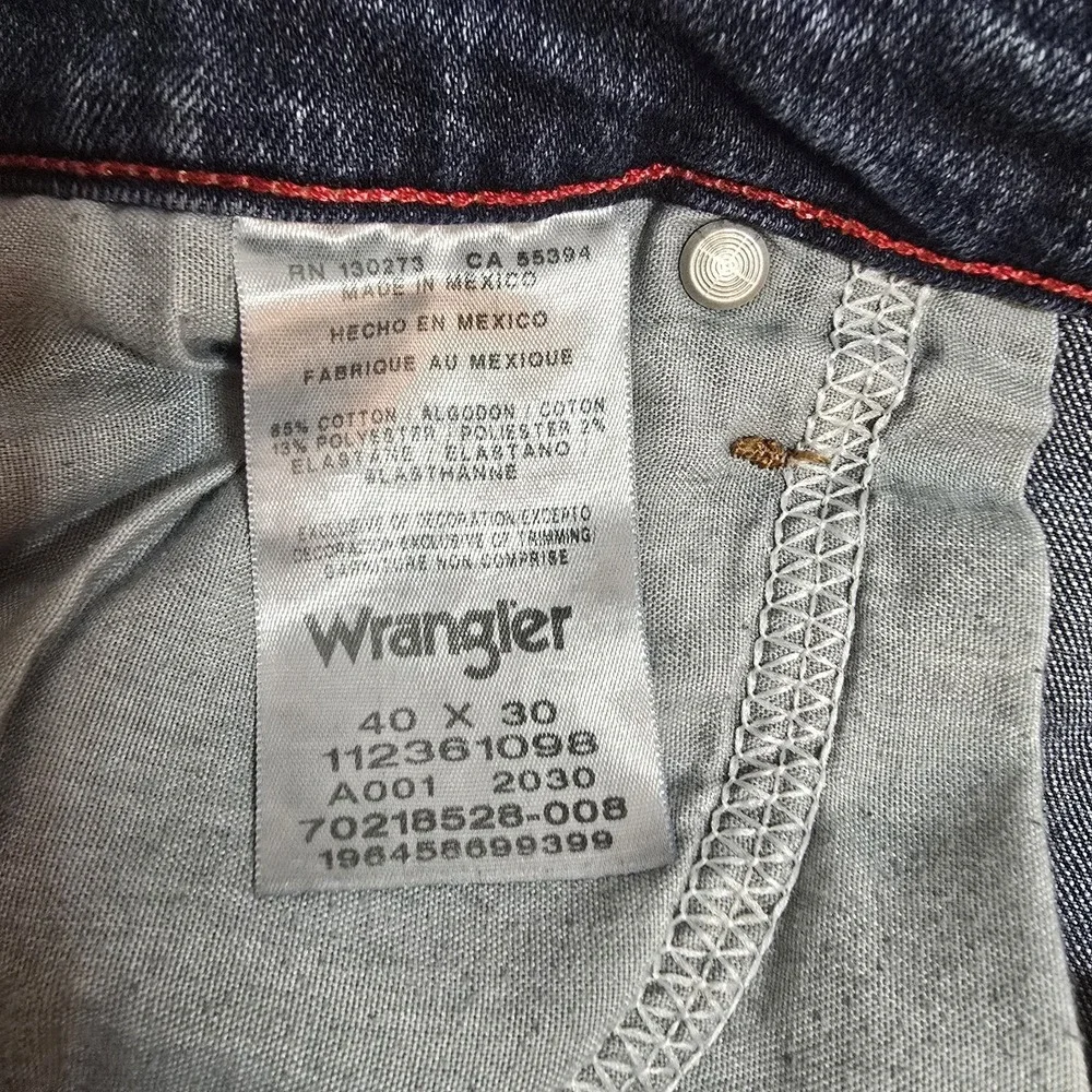 Wrangler Jeans Men's 40x30 Regular Fit Medium Rinse